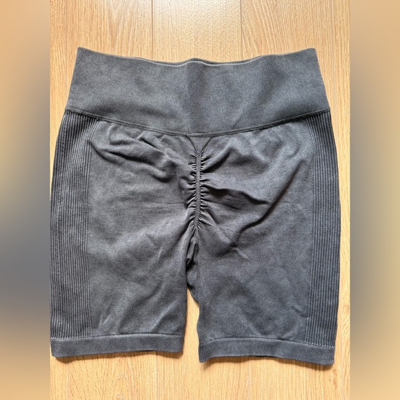 5/$25 - FOREVER 21 Biker Shorts - Dark Gray (like new) - Picture 5 of 5